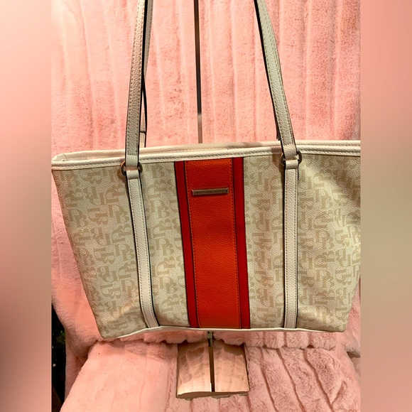 DANA BUCHMAN
Stylish Beige and Red Tote Bag - Picture 1 of 11